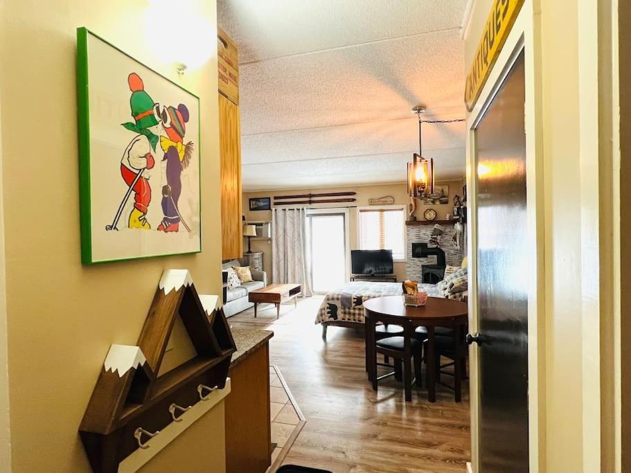 Attitash Mountain Village Studio - Slope View - Ski - Storyland Bartlett Bagian luar foto