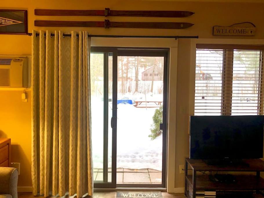 Attitash Mountain Village Studio - Slope View - Ski - Storyland Bartlett Bagian luar foto